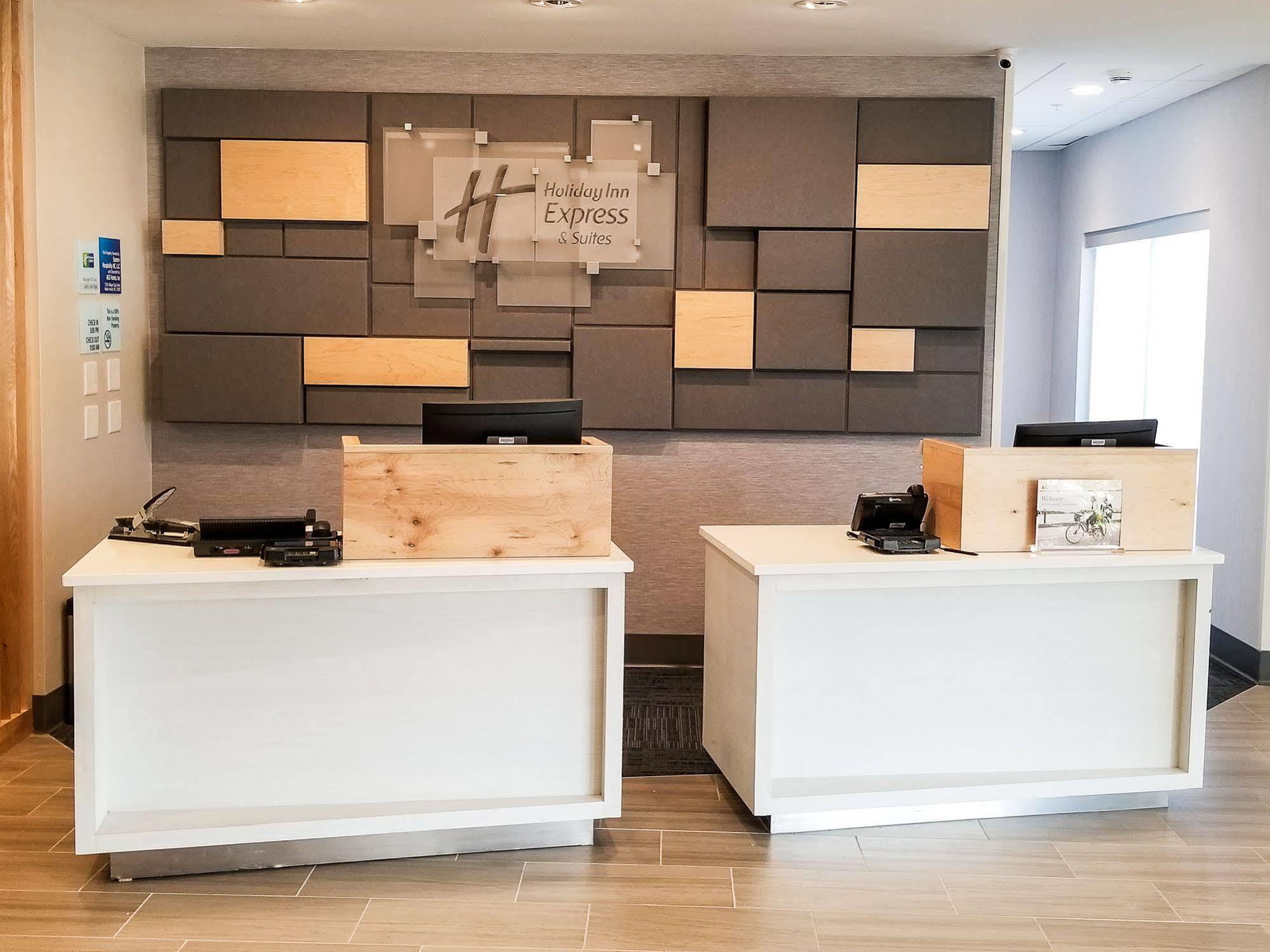 Holiday Inn Express & Suites - Charlotte Ne - University Area By Ihg Buitenkant foto