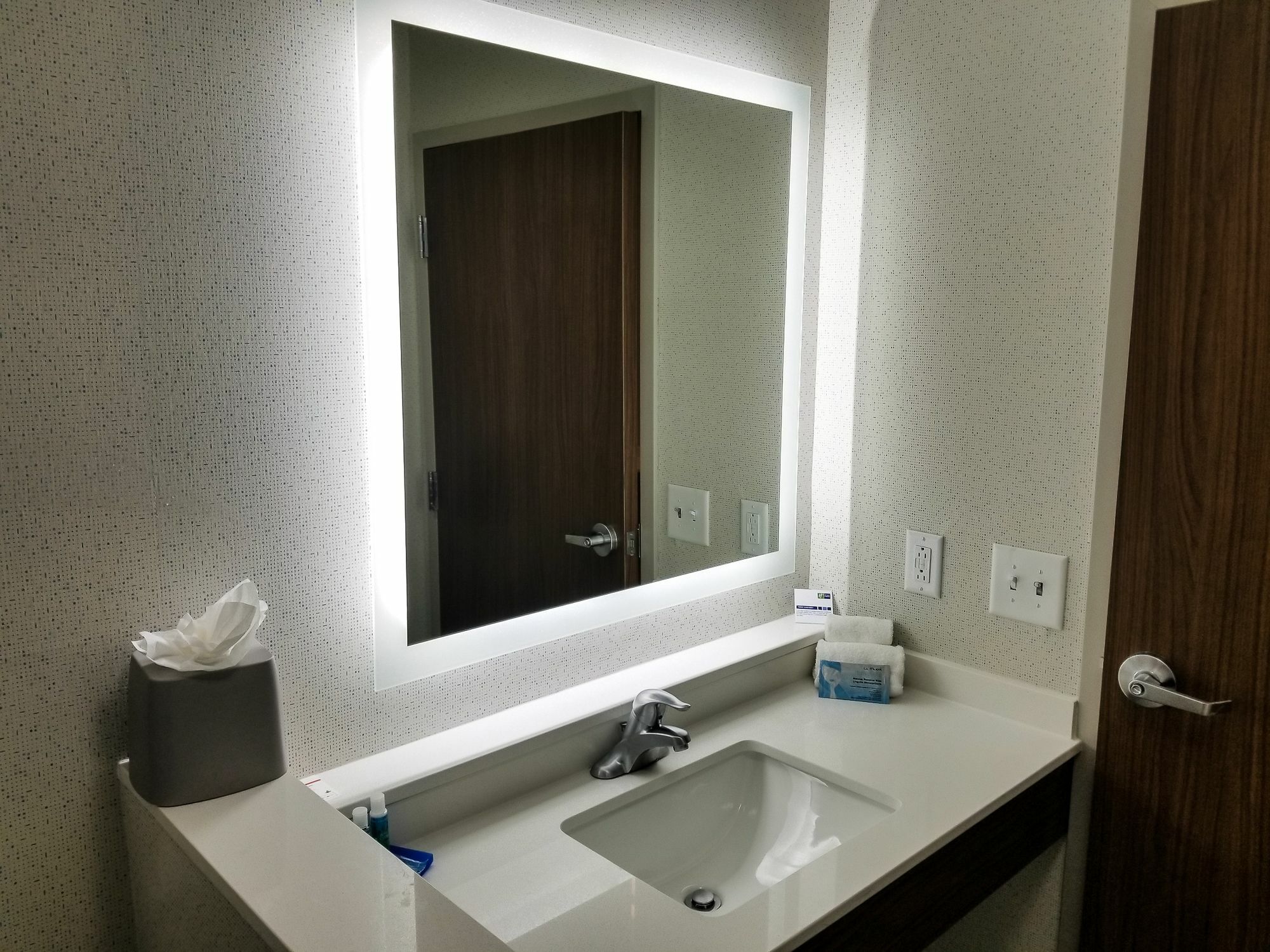 Holiday Inn Express & Suites - Charlotte Ne - University Area By Ihg Buitenkant foto