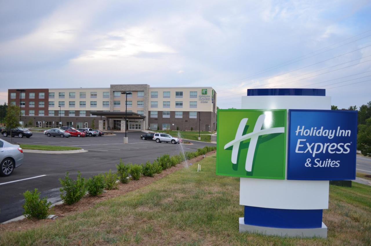 Holiday Inn Express & Suites - Charlotte Ne - University Area By Ihg Buitenkant foto